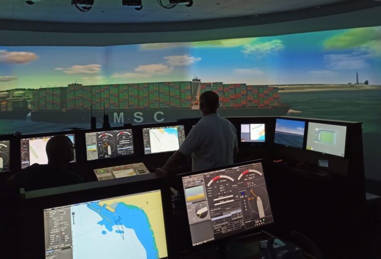 Pilotos de Sines fazem formação no Centro de Treino da MSC em Sorrento – Itália
